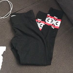 Vs pink Christmas legging size md